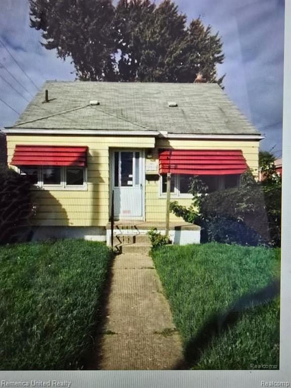 Photo - 19903 Beech Daly Rd