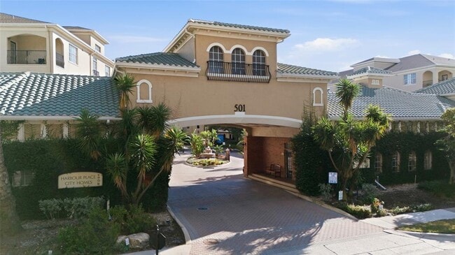 Building Photo - 501 Knights Run Ave Unit 2208