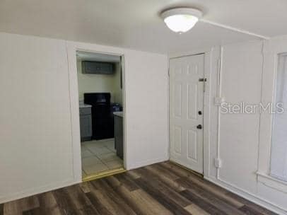Photo - 420 1/2 15th Ave S