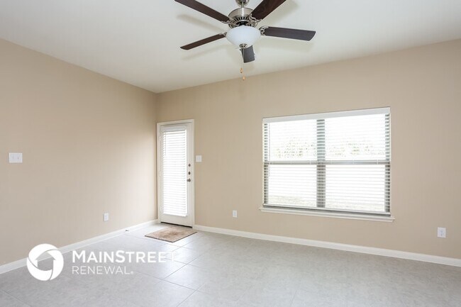 Photo - 1442 Park Trails Blvd