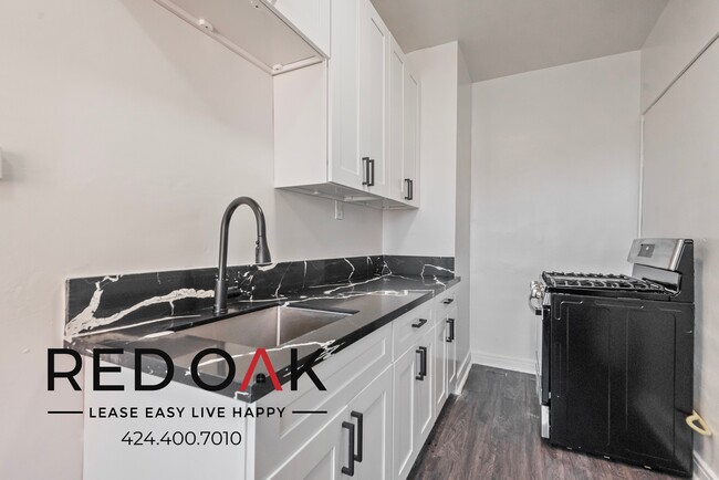 Photo - 687 Shatto Pl Unit 409