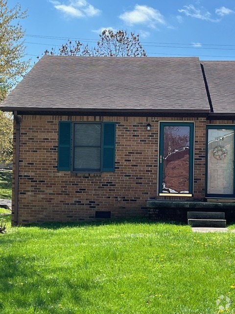 Building Photo - 150 Cypress Dr Unit 150 Rental