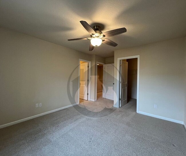 Photo - Great South Salem Townhouse- Move in Ready