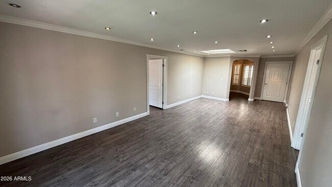 Photo - 2529 E Bluefield Ave