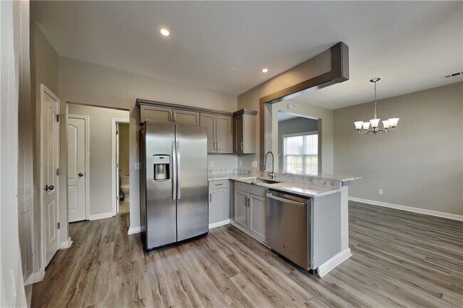 Photo - 45 Moreland Cir