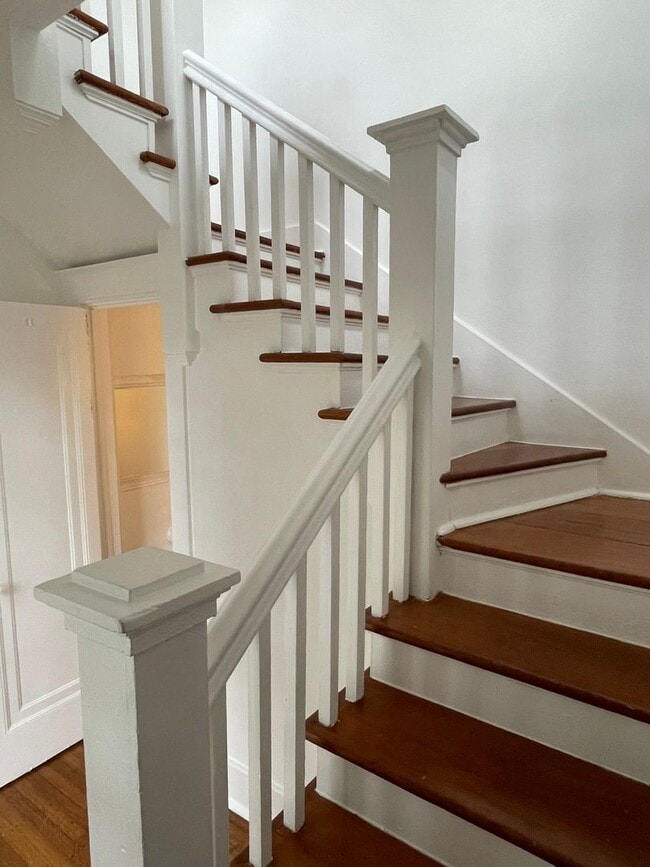 Photo - Huge 4BD/2.5BA with Sunroom and Backyard