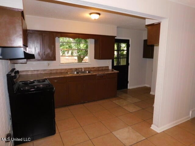 Photo - 1445 Whitworth Cove