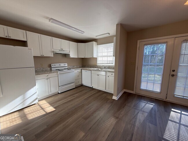 Photo - 100 Citation Ct