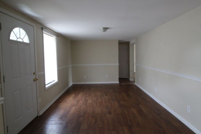 Photo - Private Home on 3 acres available now!