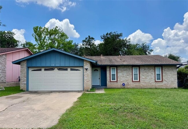 Building Photo - 1213 Kenyon Dr