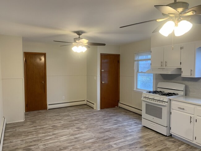 Photo - 642 Beechmont Ave