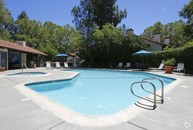 La Crosse Village Apartments