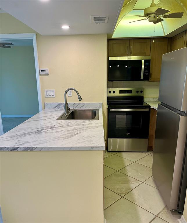 Photo - 4754 Marine Pkwy Unidad 105