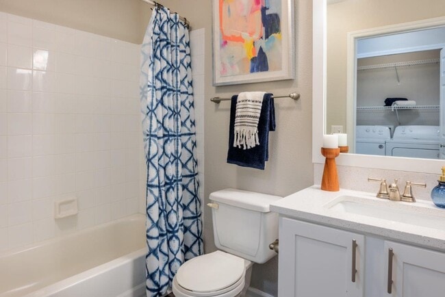 Photo - Southpoint Crossing