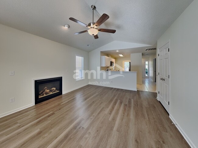 Photo - 192 Cameron Way Cir