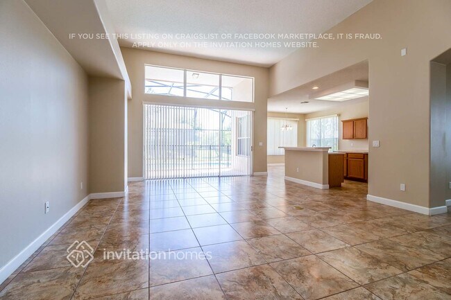 Photo - 2102 Drive Way