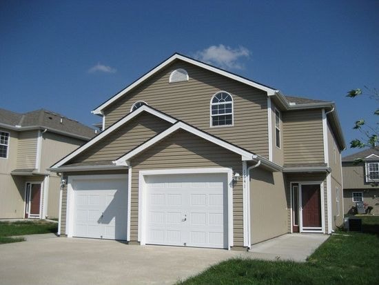 Photo - 1645 SW Shelby Dr Townhome