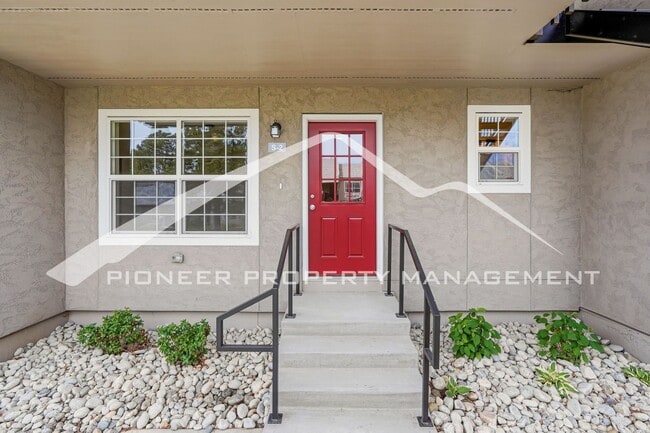 Photo - Spacious Condo with Washer/Dryer and Central AC Unit S02
