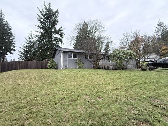 Building Photo - 10807 22nd Pl SE