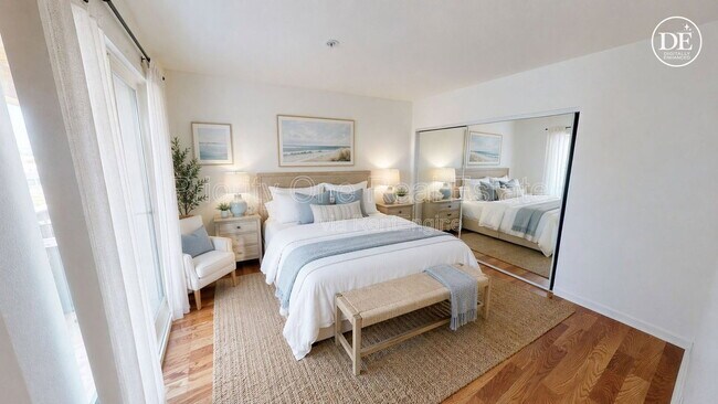 Photo - 4041 Oakcrest Dr Unit 405