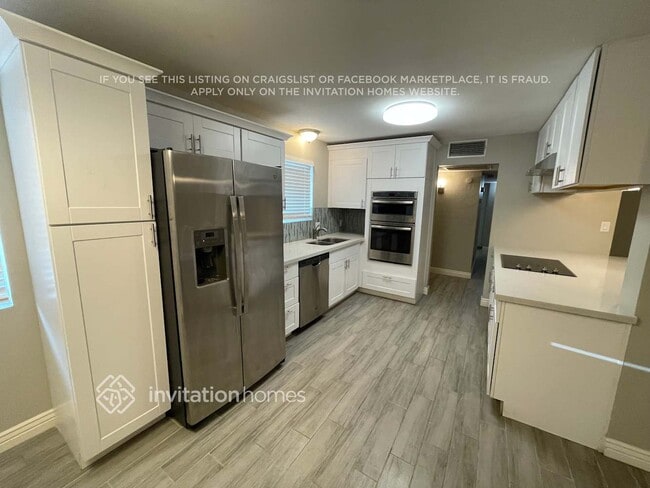 Photo - 1810 E Palmcroft Dr