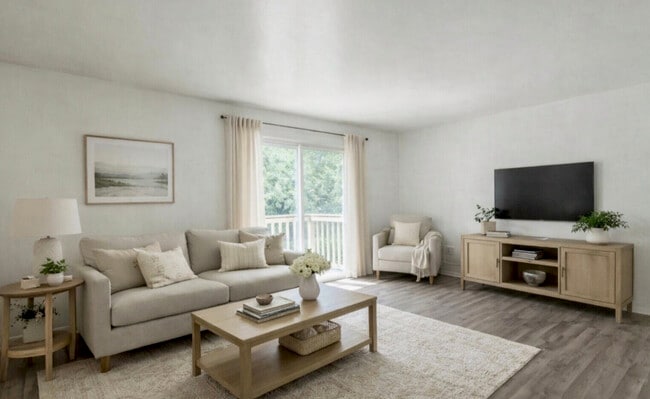 Building Photo - 4860 Creek View Rd Unit 3