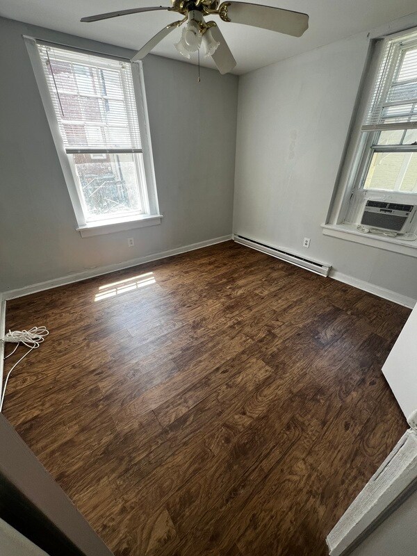 1022 Maplewood Ave Condo Condo for Rent in Hopewell, VA