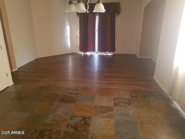 Photo - 2653 E Canyon Creek Dr