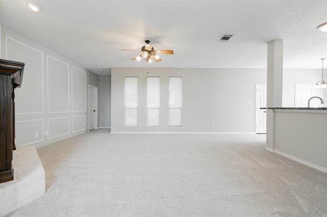 Photo - 920 Dogwood Ln