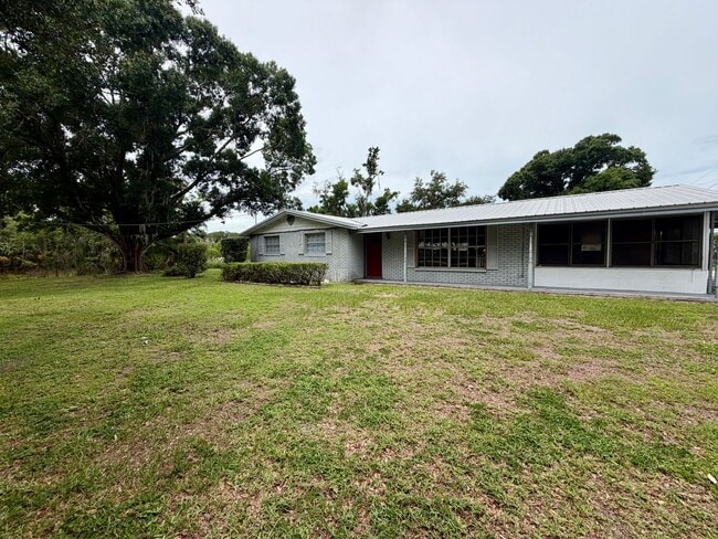 Photo - 3 bed/ 2 bath home in Plant City