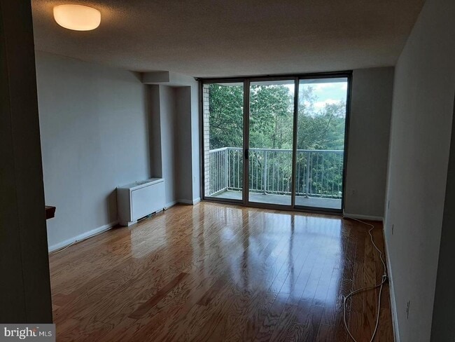 Photo - 2500 N Van Dorn St Unidad 419