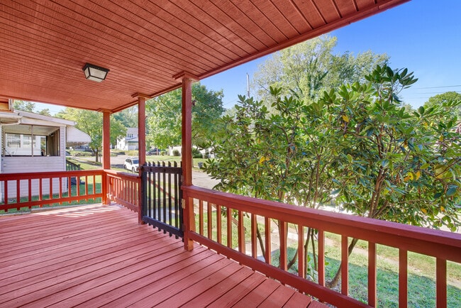 Photo - Brandon Avenue