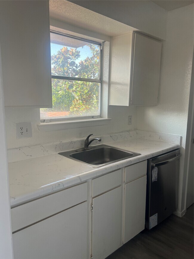 Photo - 3303 W Greenridge Dr Unit 36