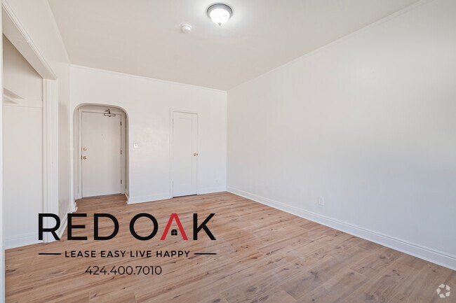 Building Photo - 2850 1/4 Leeward Ave-310 Unit 310 Rental