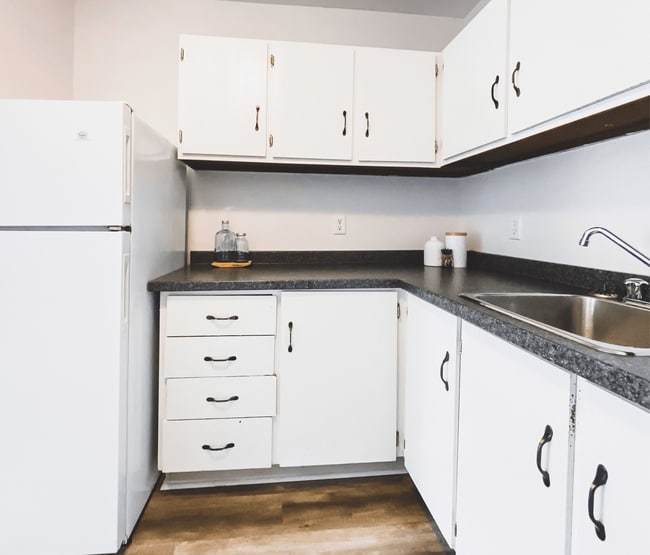 Photo - Forest Manor Apartments