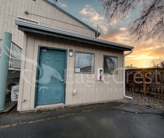 Photo - 17/19 S. Roosevelt Unit 19G