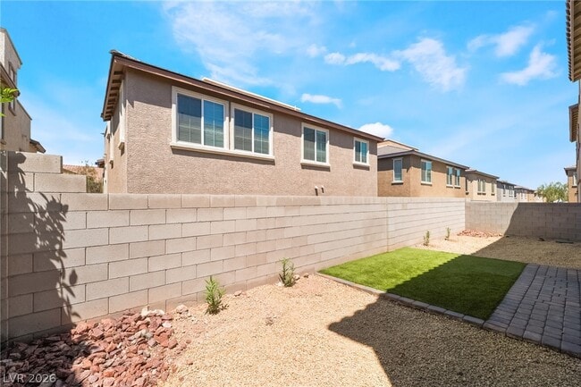Photo - 1350 Bear Brook Ave