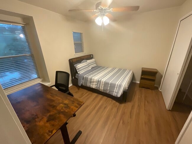 Photo - 119 Adelaide Oaks