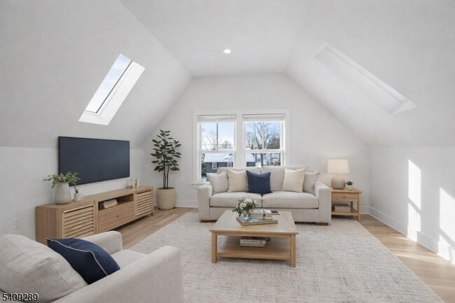 Photo - 96 Watchung Ave