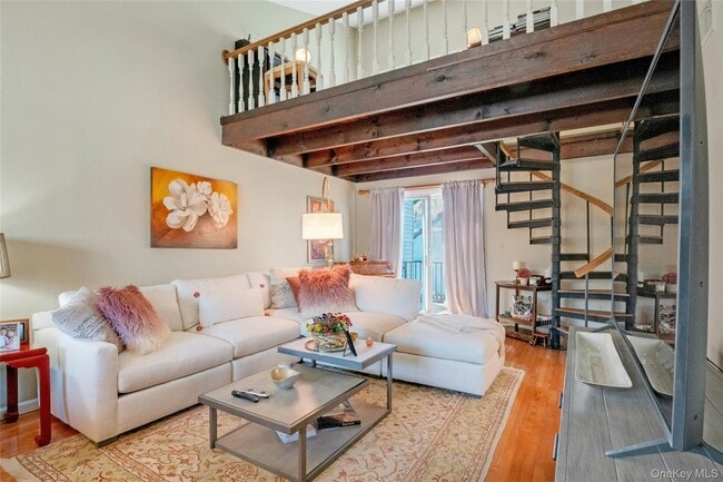 Building Photo - 208 Harris Rd Unit DB1