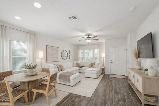 Photo - 9605 Grapevine Leaf Dr