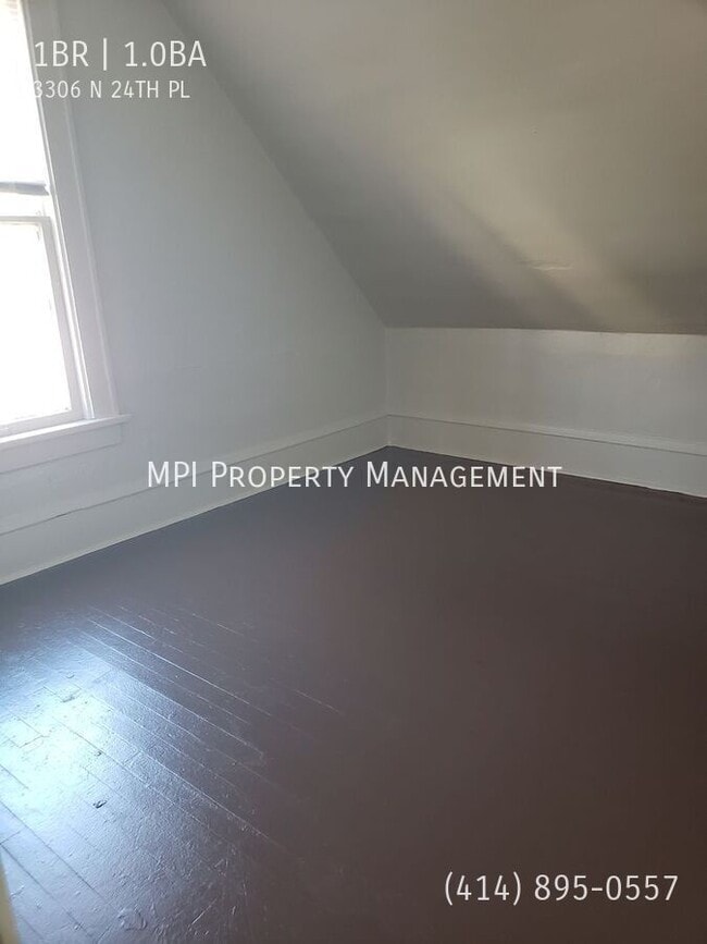 Photo - 3306 N 24th Pl