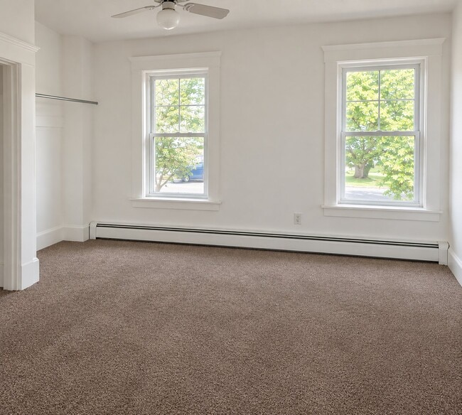 152 Main St Unit 2