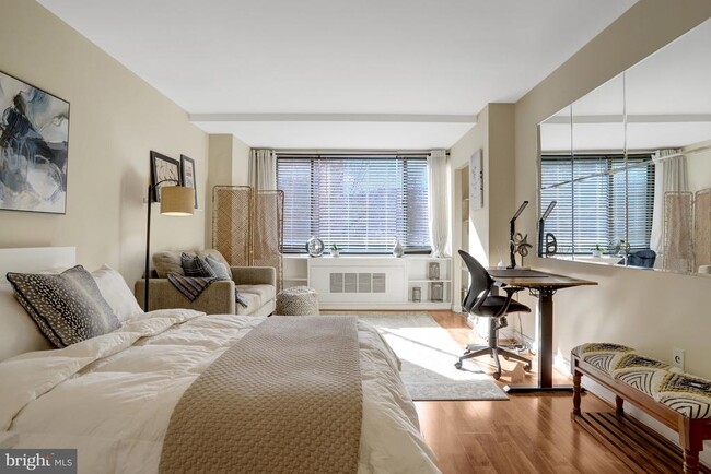 Photo - 1021 Arlington Blvd Unidad 434