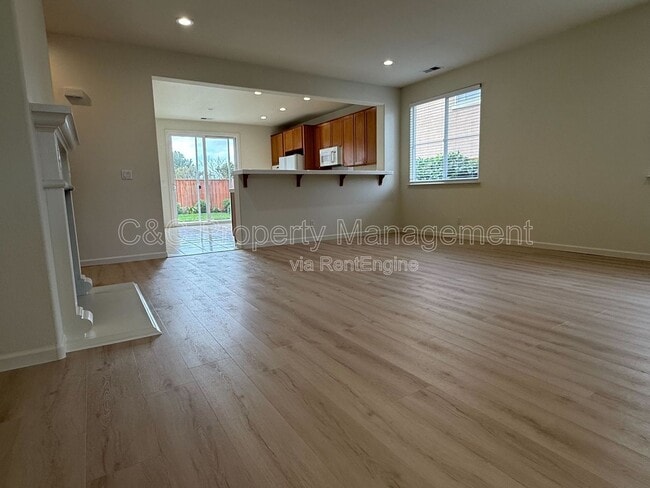 Photo - 4315 Peninsula Point Dr