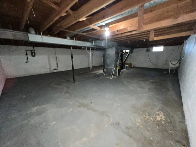 Photo - 3 bedroom Ranch home with LARGE basement - EDEN and CMHA section 8 available.