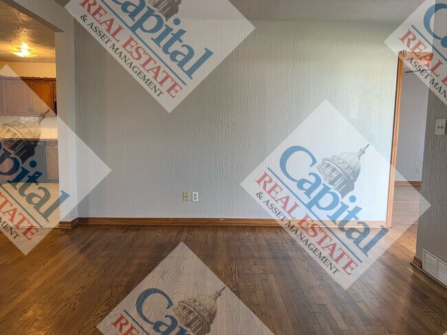 Photo - Move in Special