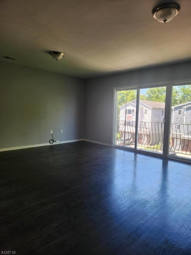 Photo - 744 S 12th St Unidad 2