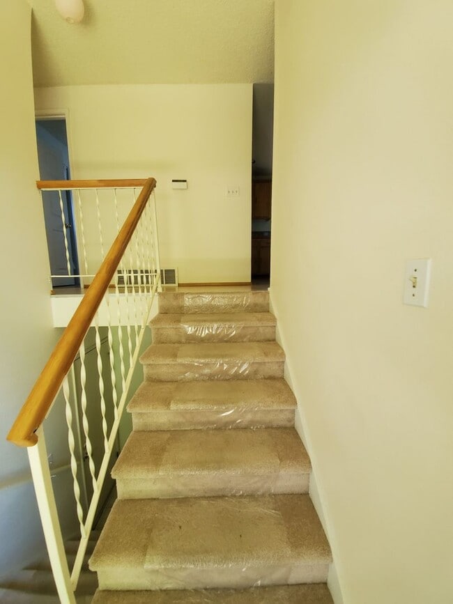 Photo - 3 Bed, 1.75 bath Home in Port Orchard