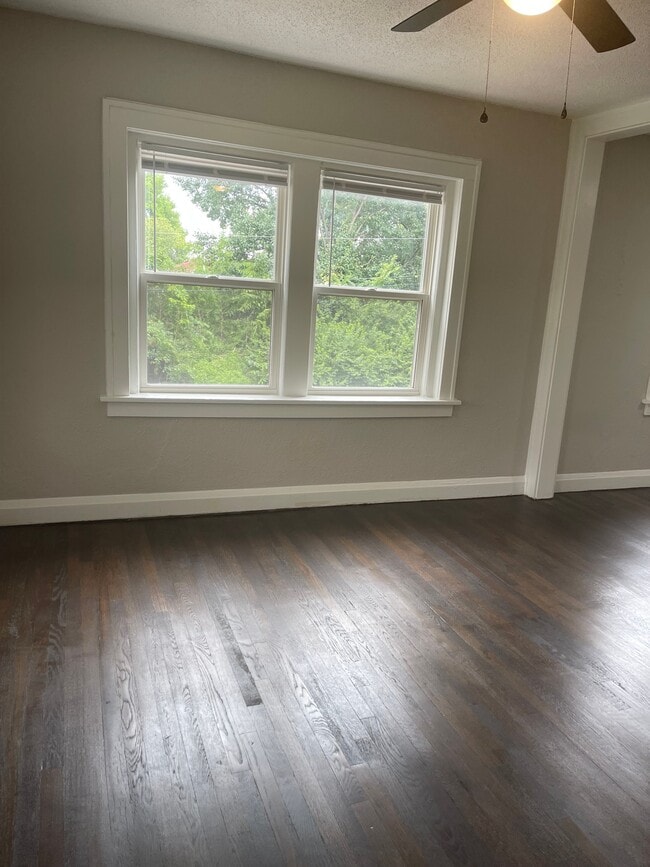 Photo - 2600-2614 Amie Ct